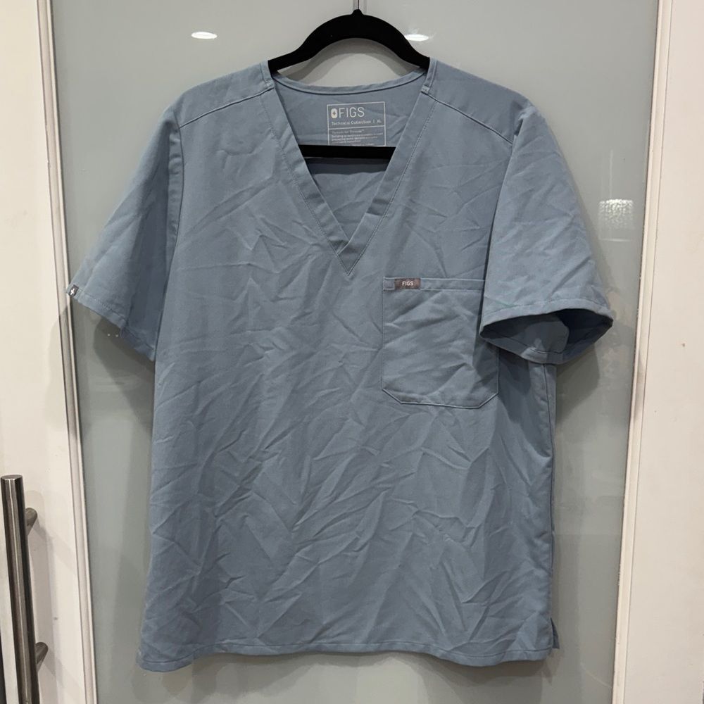 Catarina Figs Women’s Blue Plus Size One-Pocket Scrub Top XL